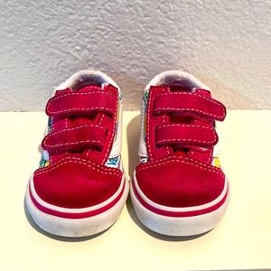 Vans “off the wall” Size 4.5 Toddler Girls Velcro sneakers